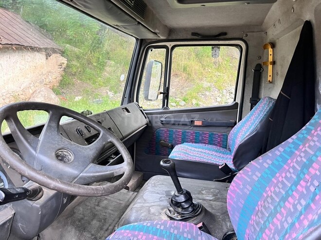 Mercedes Atego 814-2