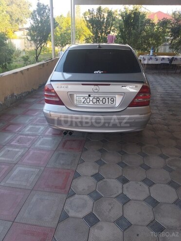 Mercedes C 240-2