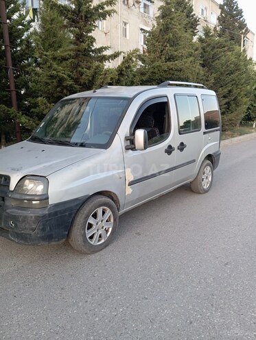 Fiat Doblo-4