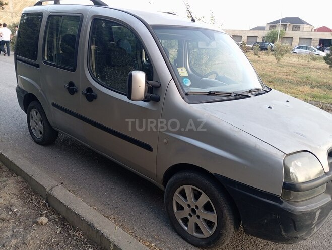Fiat Doblo-5