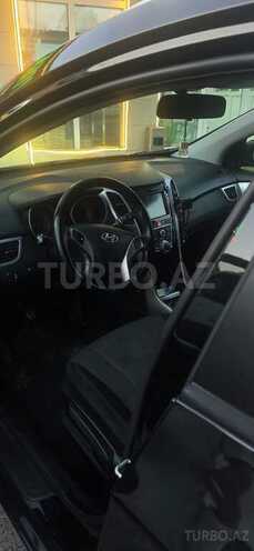 Hyundai i30-8