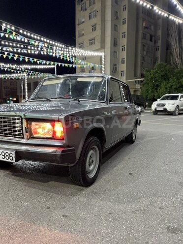 LADA (VAZ) 2107-4