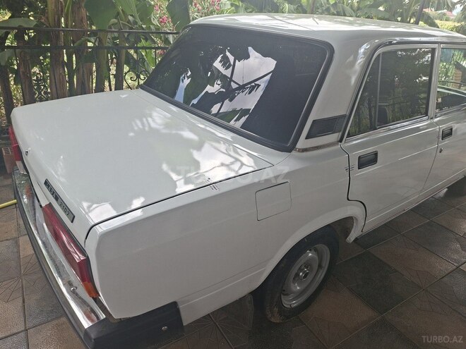 LADA (VAZ) 2107-8
