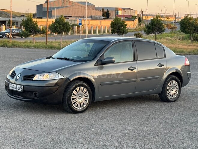 Renault Megane-2