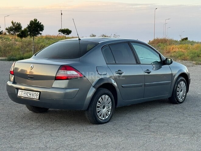 Renault Megane-5