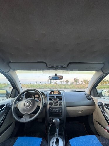 Renault Megane-9