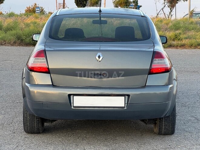Renault Megane-7
