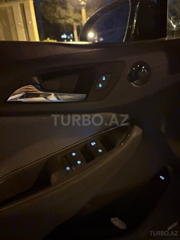 Chevrolet Cruze-8
