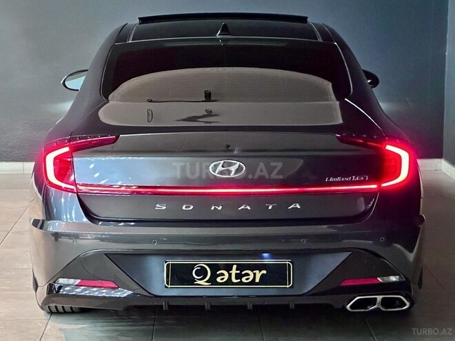 Hyundai Sonata-5