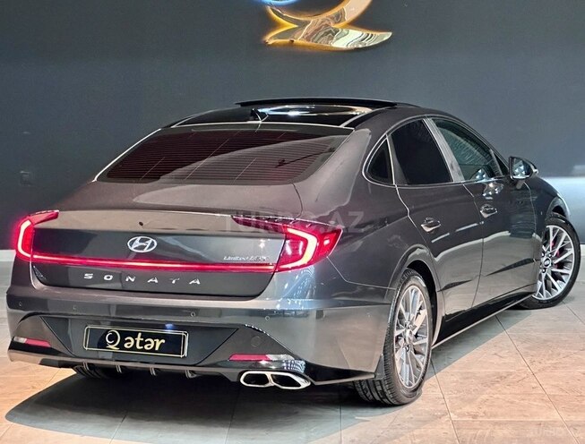 Hyundai Sonata-20
