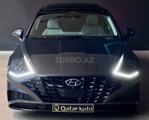 Hyundai Sonata-2