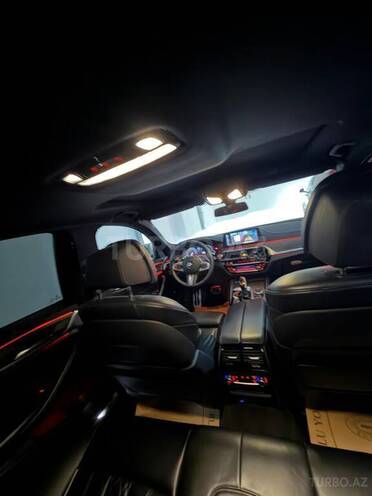 BMW 530-12