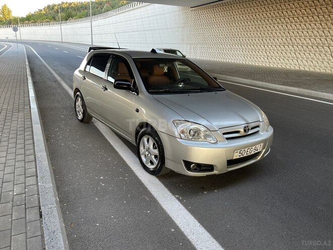 Toyota Corolla-1