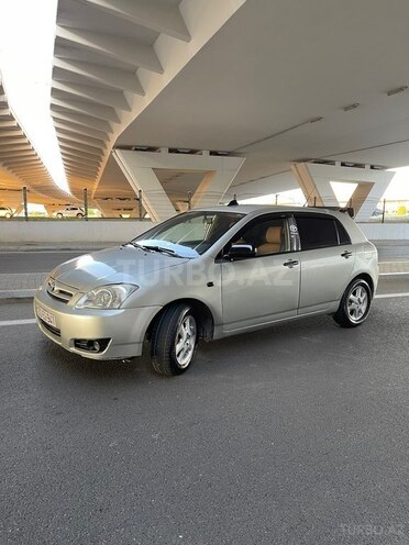 Toyota Corolla-6