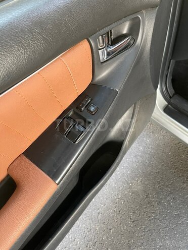 Toyota Corolla-19