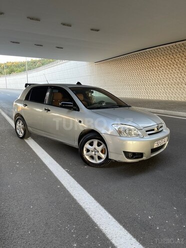Toyota Corolla-13