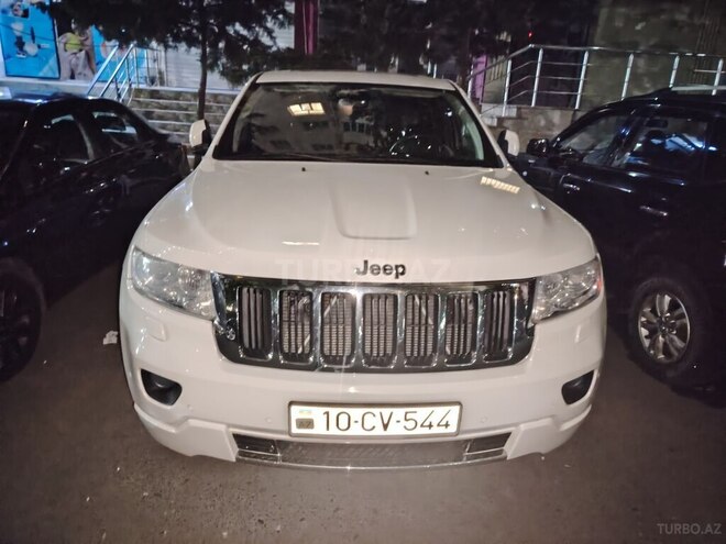 Jeep Grand Cherokee-1