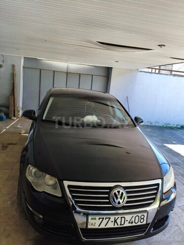 Volkswagen Passat-1
