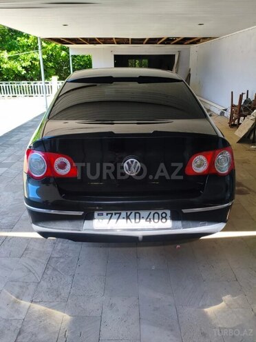 Volkswagen Passat-2
