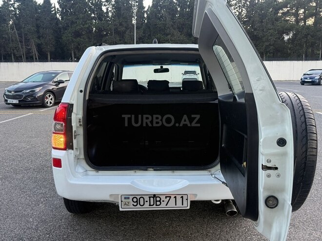 Suzuki Grand Vitara-19