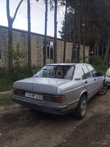 Mercedes 190-3