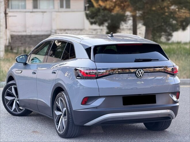 Volkswagen ID.4 Crozz-10