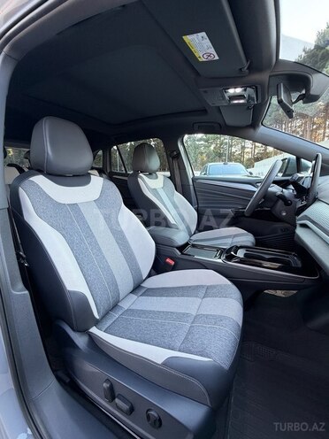 Volkswagen ID.4 Crozz-16