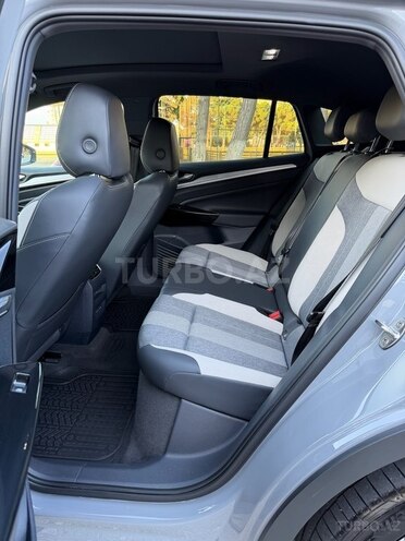 Volkswagen ID.4 Crozz-19