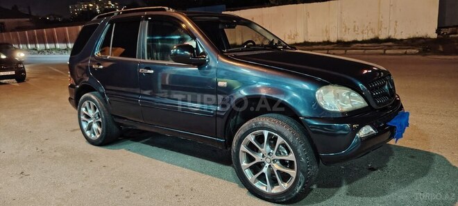 Mercedes ML 230-5