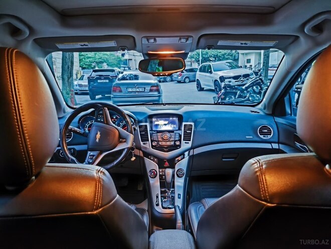 Chevrolet Cruze-3