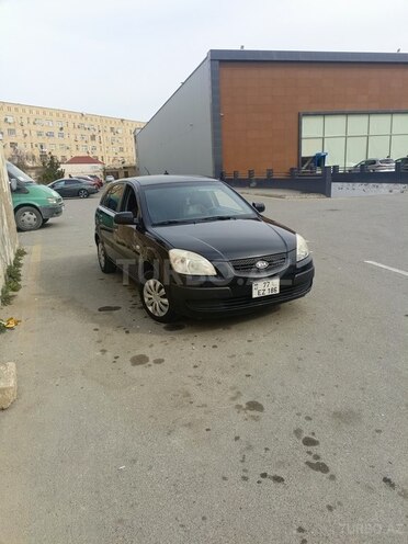Kia Rio-1