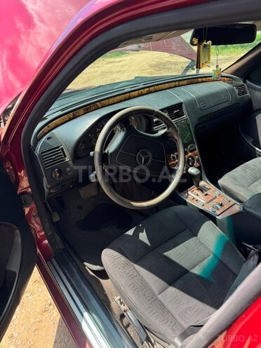 Mercedes C 220-7