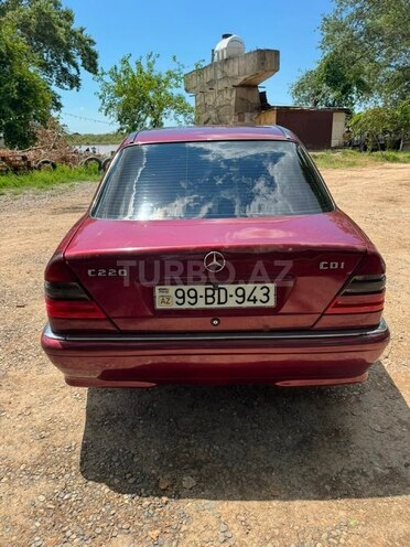 Mercedes C 220-2