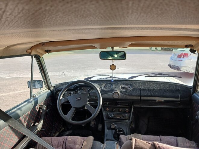 LADA (VAZ) 2106-7