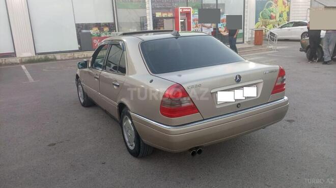 Mercedes C 220-6