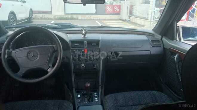 Mercedes C 220-8