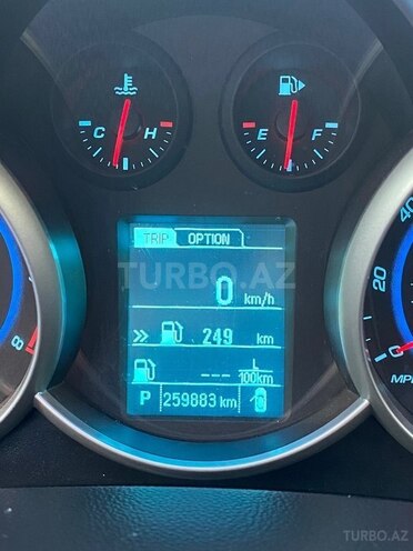 Chevrolet Cruze-14