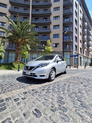 Nissan Note-3