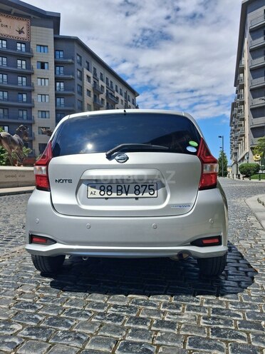 Nissan Note-4