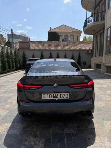 BMW 218-4
