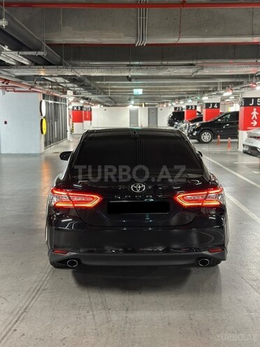 Toyota Camry-4
