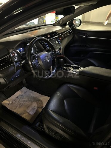 Toyota Camry-7