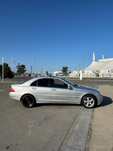Mercedes C 200-3