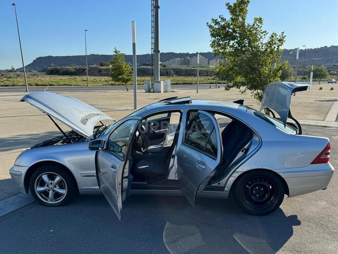 Mercedes C 200-9