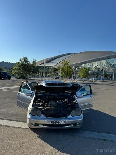 Mercedes C 200-8