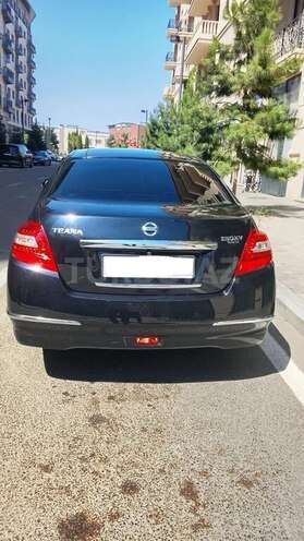 Nissan Teana-2