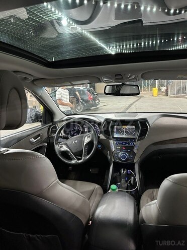 Hyundai Santa Fe-6