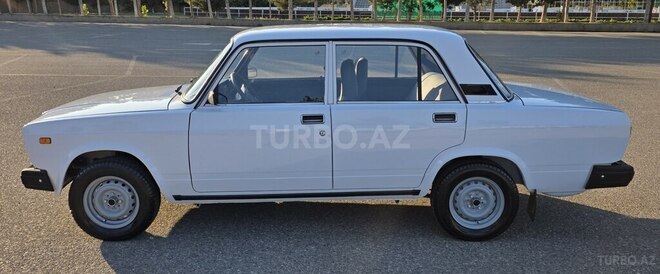 LADA (VAZ) 2107-3