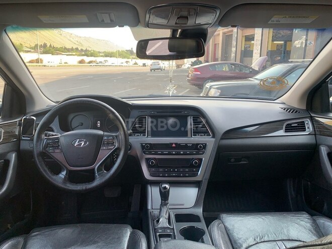 Hyundai Sonata-7