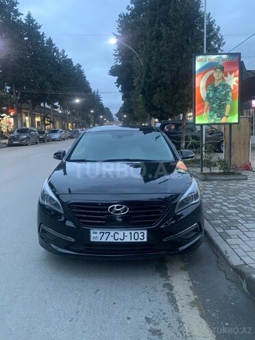 Hyundai Sonata-2